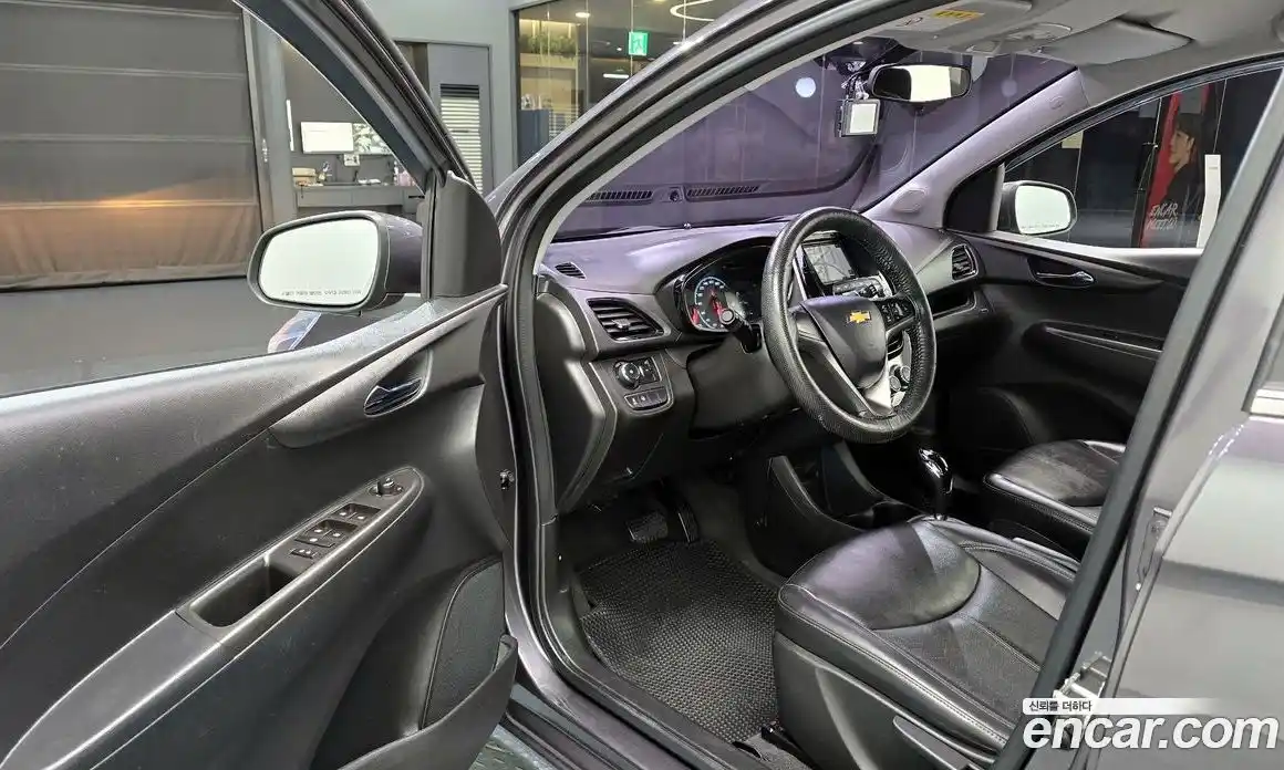 Chevrolet Spark 2016 1.0 Автомат в Москве № 38238, фото 11