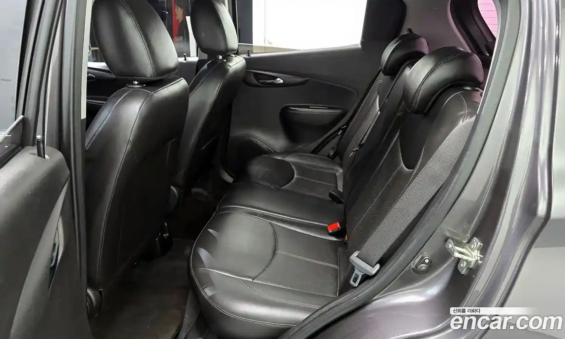 Chevrolet Spark 2016 1.0 Автомат в Москве № 38238, фото 13