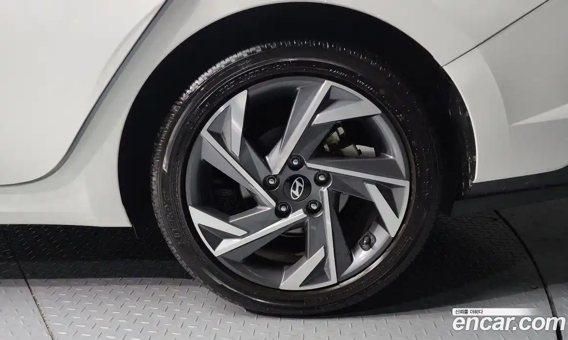 Hyundai Avante 2024 1.6 Автомат в Москве № 3859, фото 16