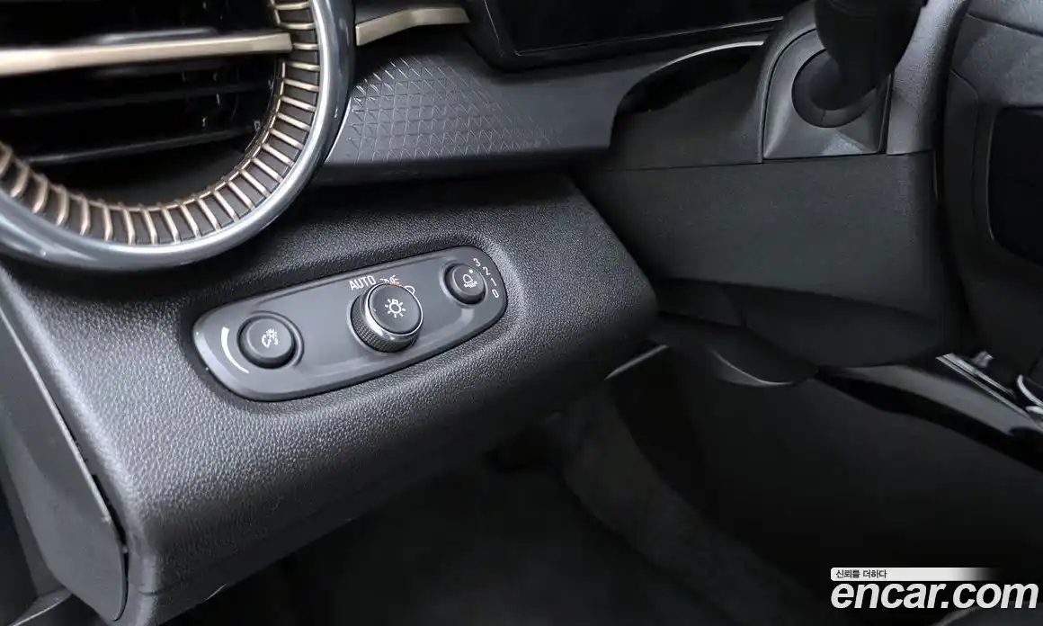 Chevrolet Trax 2024 1.2 Автомат в Москве № 389533, фото 15