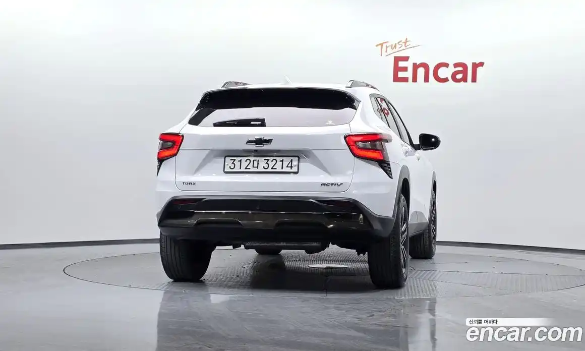 Chevrolet Trax 2024 1.2 Автомат в Москве № 389533, фото 3