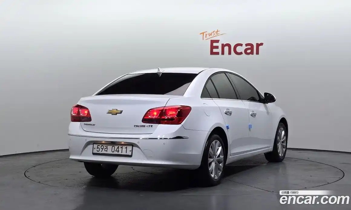 Chevrolet Cruze 2016 1.8 Автомат в Москве № 39054, фото 2