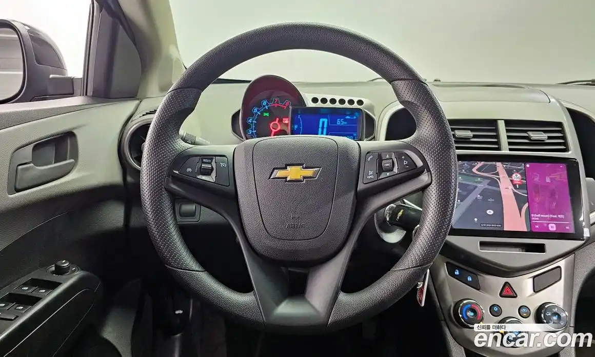 Chevrolet Aveo 2015 1.4 Механическая в Москве № 39676, фото 13