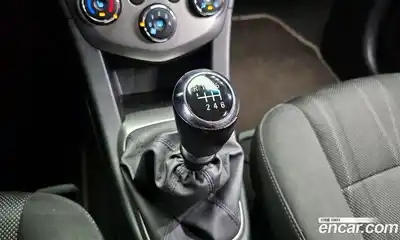 Chevrolet Aveo 2015 1.4 Механическая в Москве № 39676, миниатюра 9