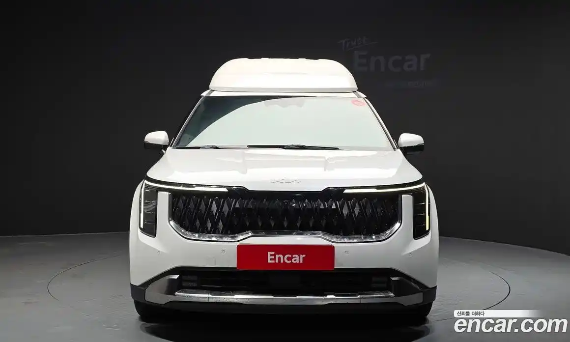 Kia Canival 2024 3.5 Автомат в Москве № 401904, фото 3