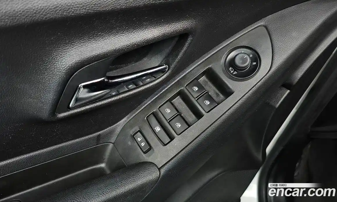 Chevrolet Trax 2015 1.4 Автомат в Москве № 41121, фото 11