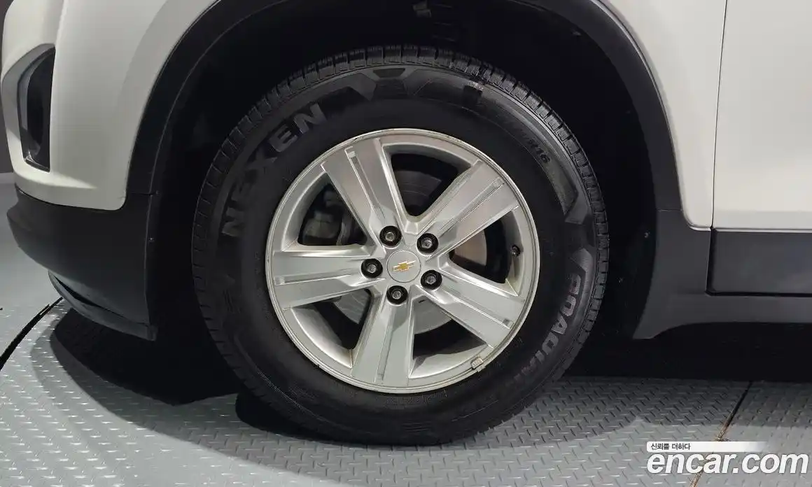 Chevrolet Trax 2015 1.4 Автомат в Москве № 41121, фото 20