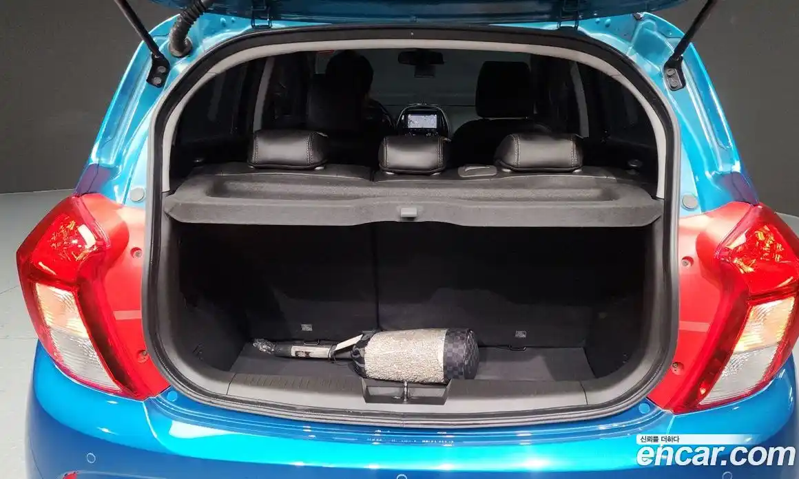 Chevrolet Spark 2019 1.0 Автомат в Москве № 41522, фото 12