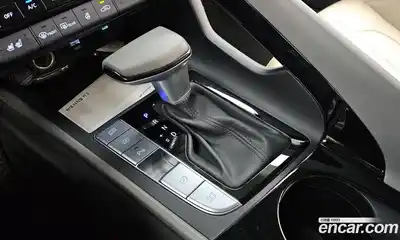 Hyundai Avante 2024 1.6 Автомат в Москве № 42821, миниатюра 9