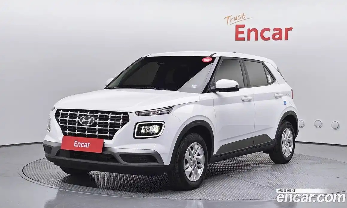 Hyundai Venue 2023 1.6 Автомат в Москве № 45066, фото 11