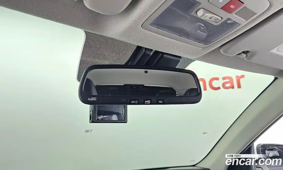 Hyundai Venue 2023 1.6 Автомат в Москве № 45066, фото 16