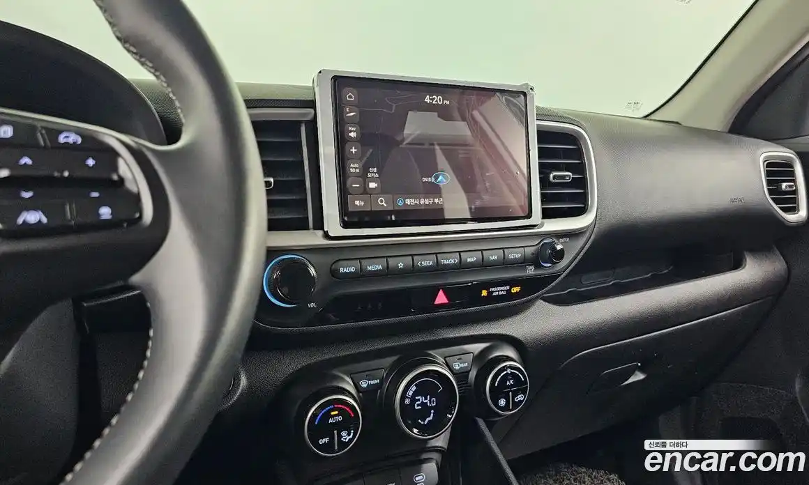 Hyundai Venue 2023 1.6 Автомат в Москве № 45066, фото 8