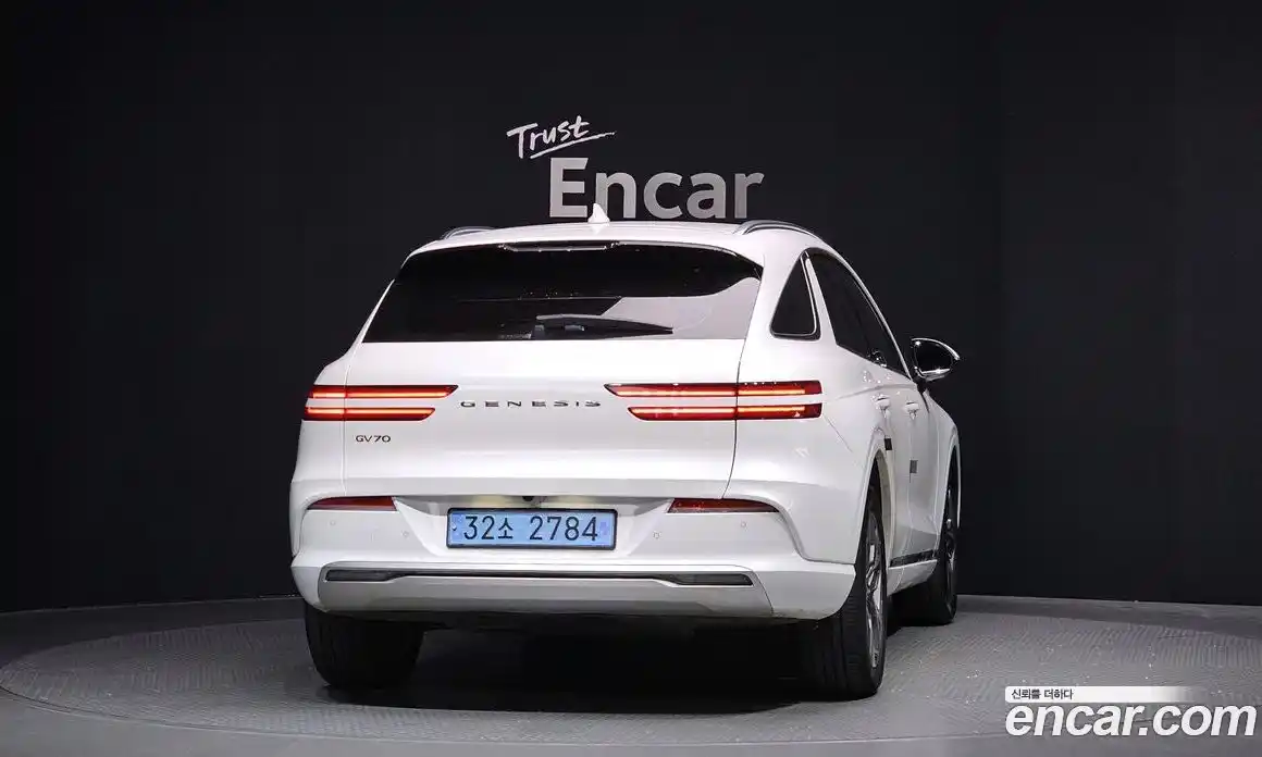 Genesis GV70 2024 0.1 Автомат в Москве № 56680, фото 10