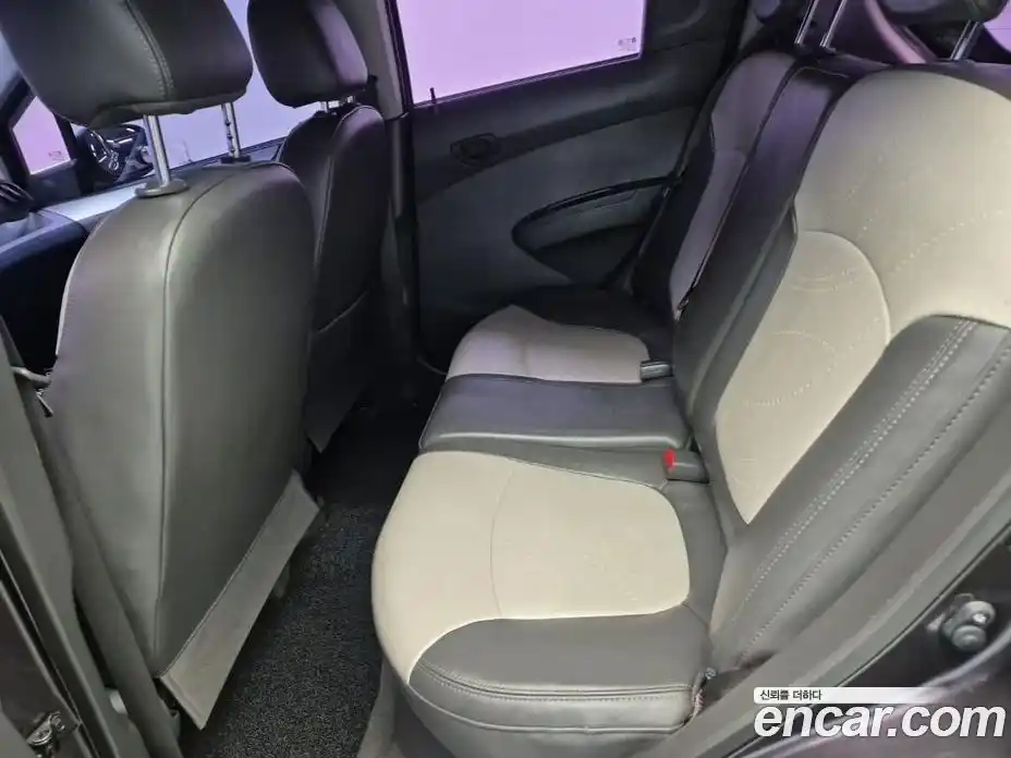 Chevrolet Spark 2014 1.0 Автомат в Москве № 84225, фото 12