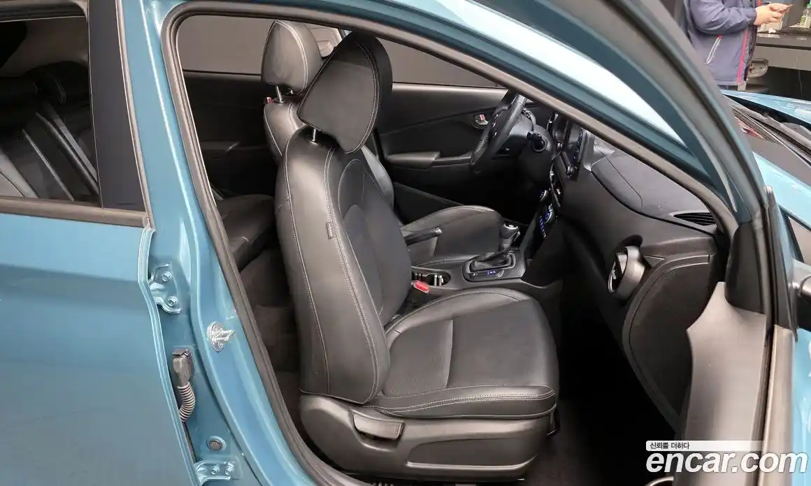 Hyundai Kona 2019 1.6 Автомат в Москве № 8512, фото 12