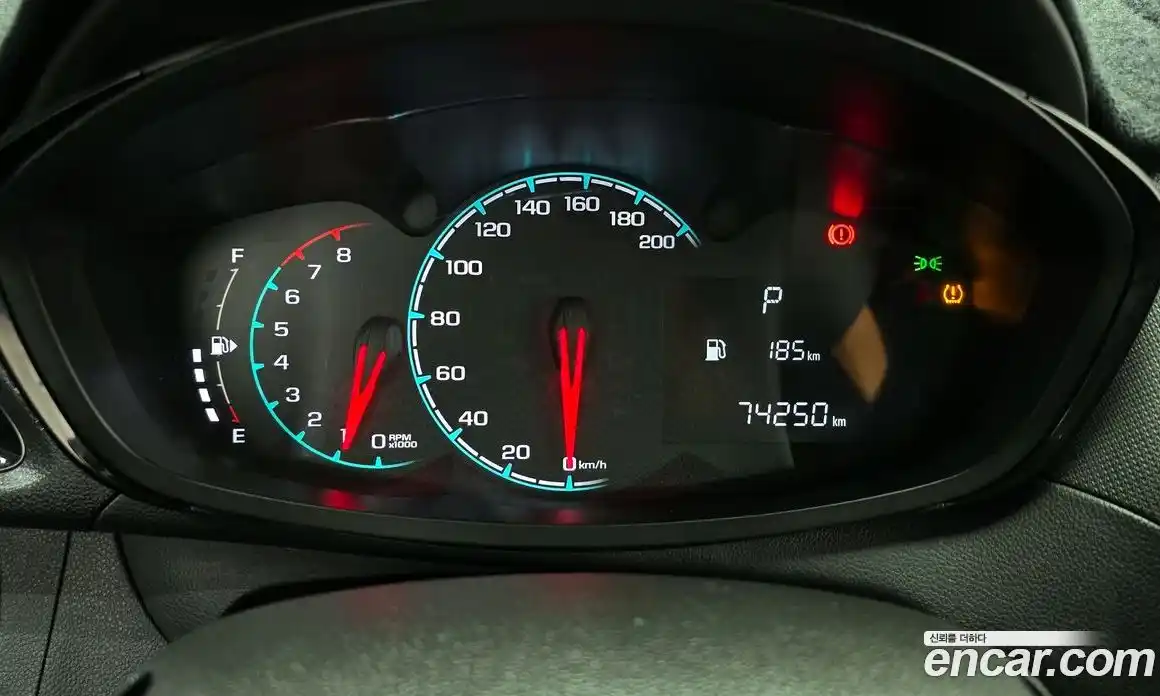 Chevrolet Spark 2016 1.0 Автомат в Москве № 96622, фото 15