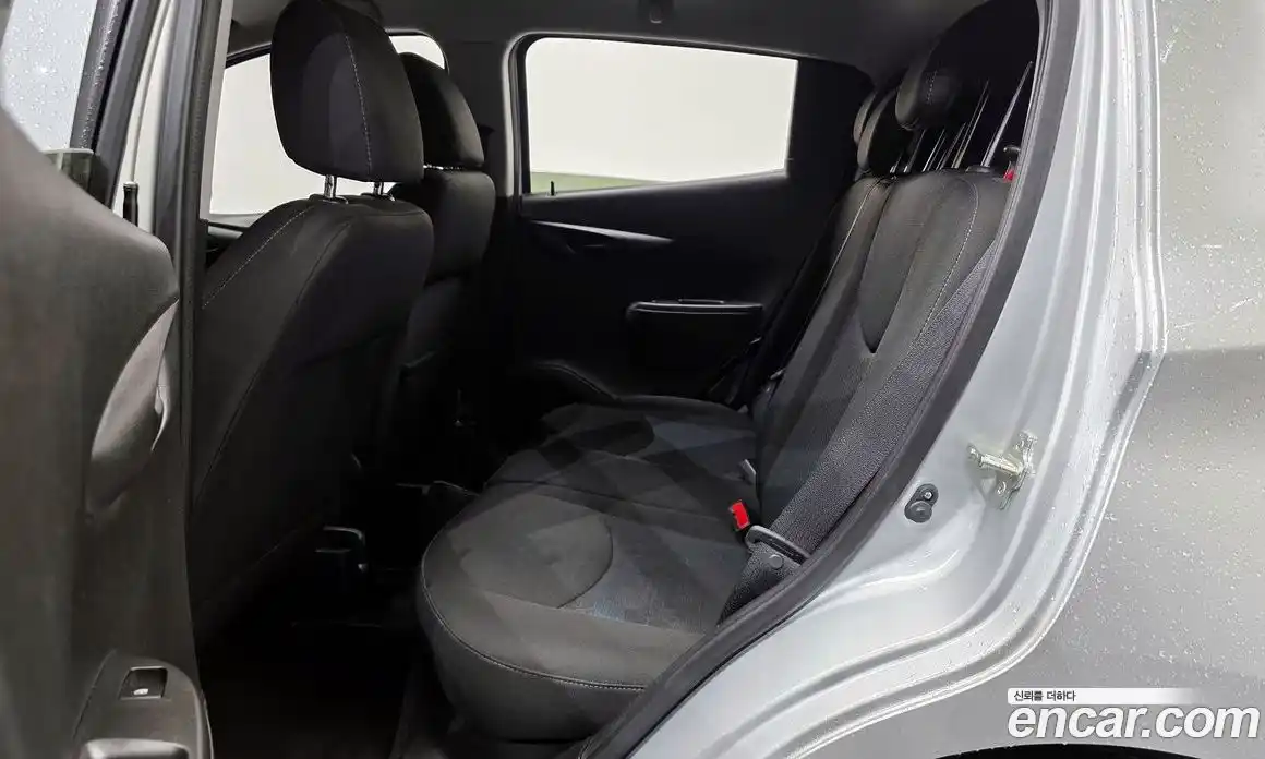 Chevrolet Spark 2016 1.0 Автомат в Москве № 96622, фото 4