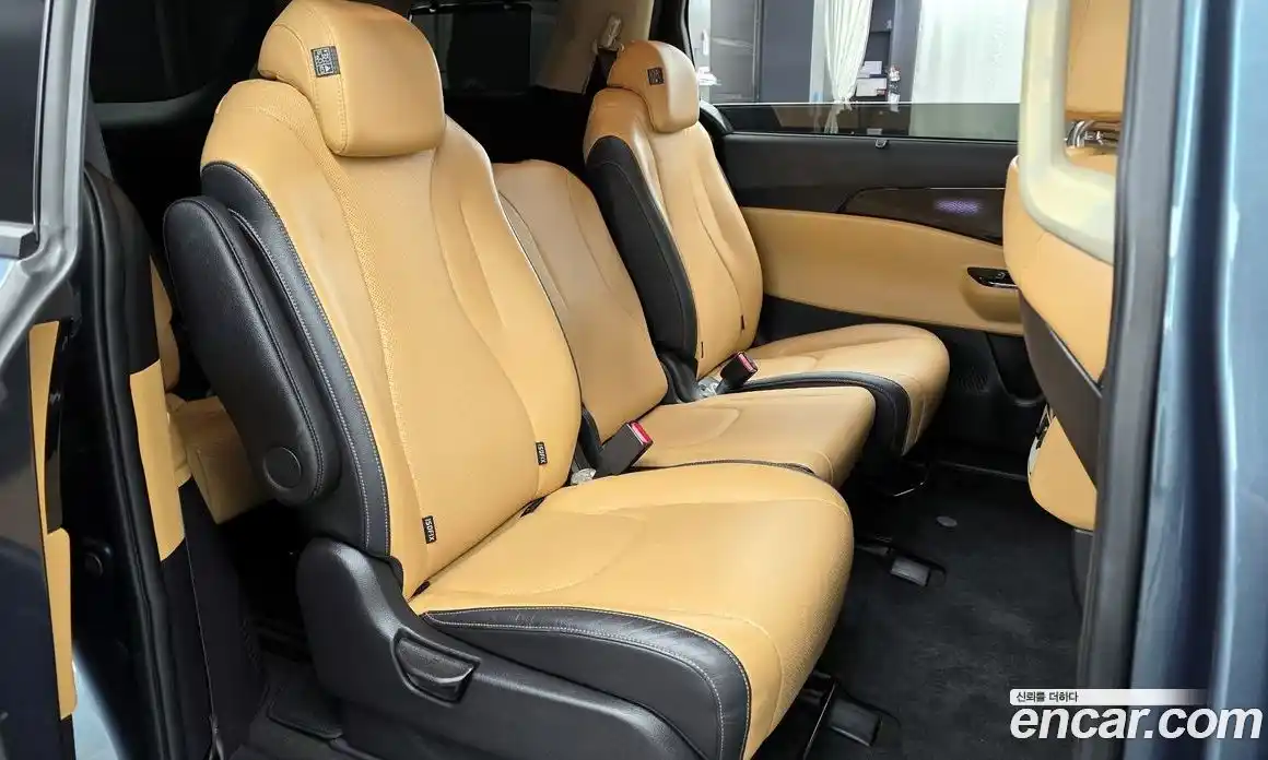 Kia Canival 2023 2.2 Автомат в Москве № 101950, фото 12