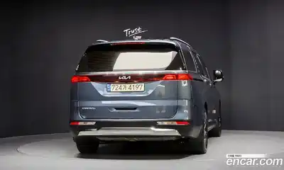 Kia Canival 2023 2.2 Автомат в Москве № 101950, миниатюра 4