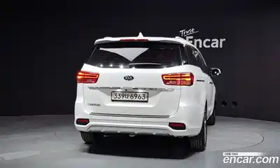Kia Canival, 2020