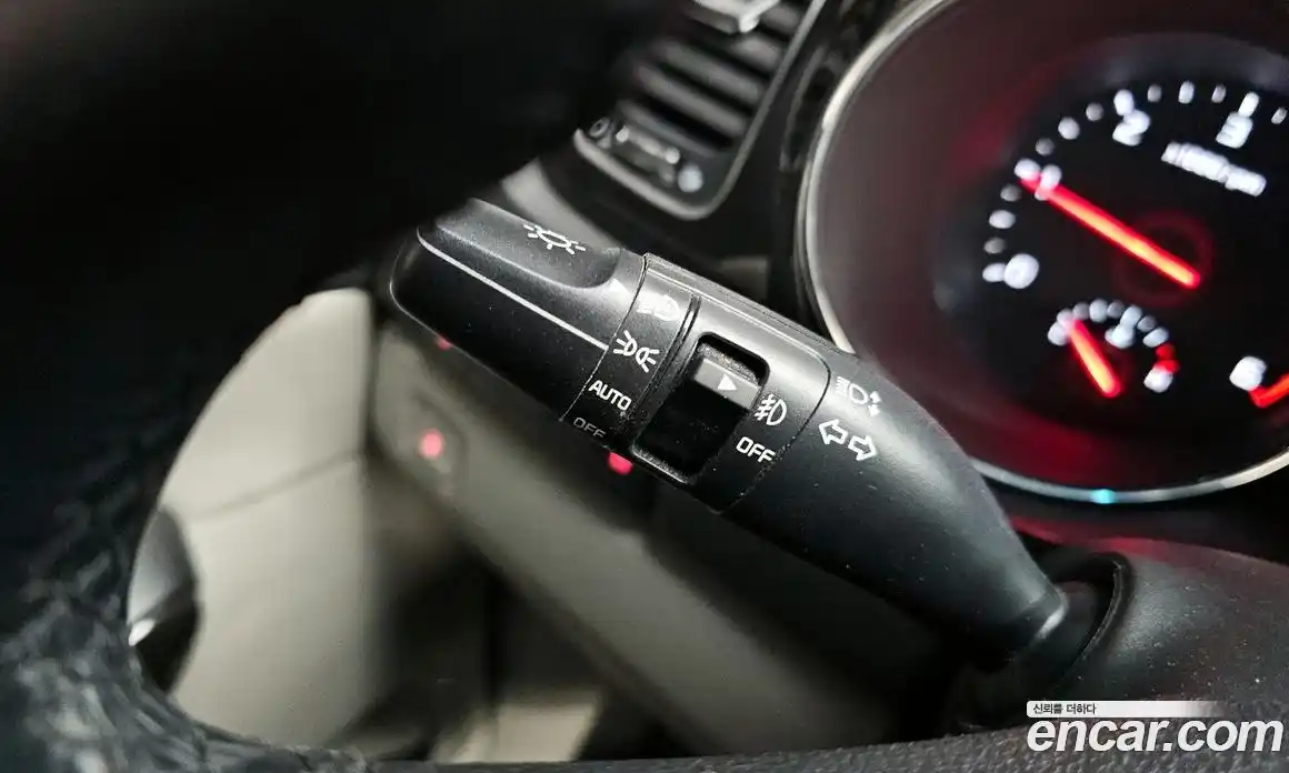 Kia Canival 2020 2.2 Автомат в Москве № 102369, фото 14