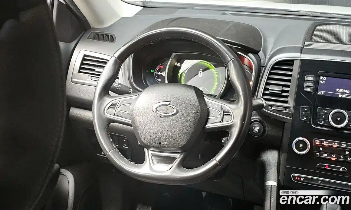 Renault QM6 2024 2.0 Автомат в Москве № 106066, фото 16