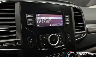 Renault QM6 2024 2.0 Автомат в Москве № 106066, миниатюра 2