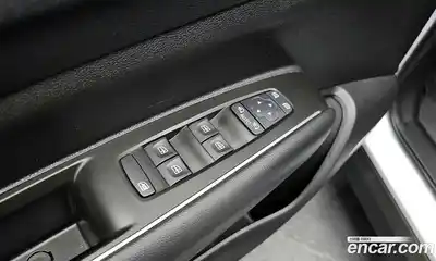 Renault QM6 2024 2.0 Автомат в Москве № 106066, миниатюра 3