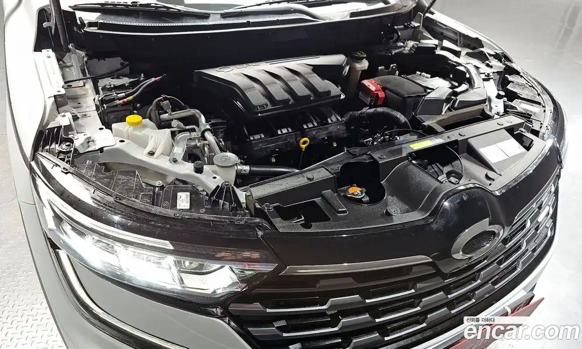 Renault QM6 2024 2.0 Автомат в Москве № 106066, фото 9