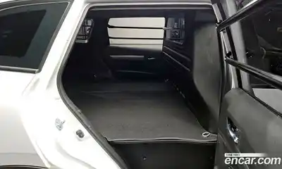 Renault QM6 2024 2.0 Автомат в Москве № 106066, миниатюра 10