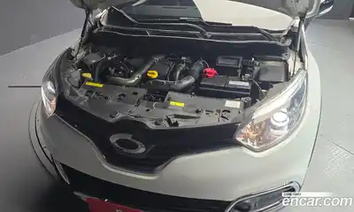 Renault QM3 2017 1.5 Автомат в Москве № 106138, миниатюра 12