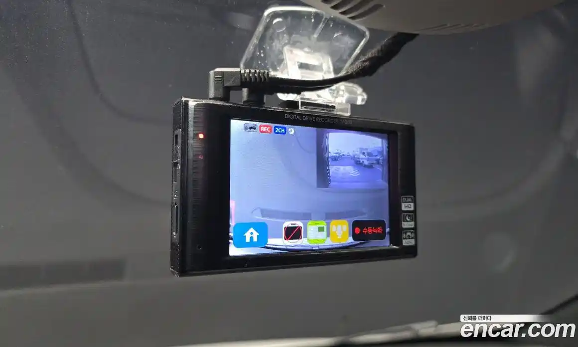 Renault QM3 2017 1.5 Автомат в Москве № 106138, фото 17