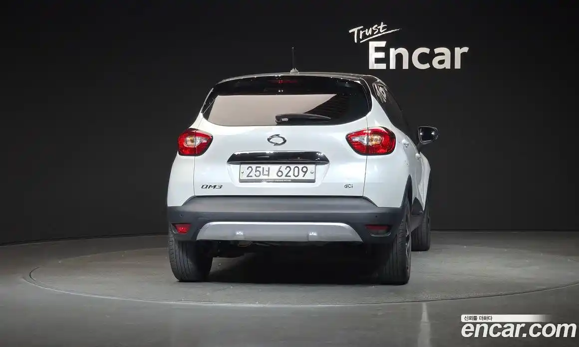 Renault QM3 2017 1.5 Автомат в Москве № 106138, фото 19