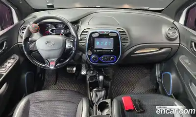 Renault QM3 2017 1.5 Автомат в Москве № 106138, миниатюра 6