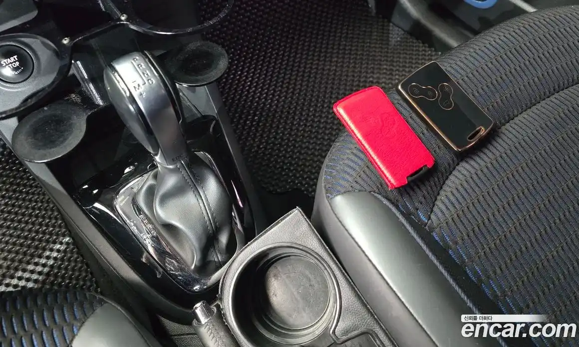 Renault QM3 2017 1.5 Автомат в Москве № 106138, фото 7