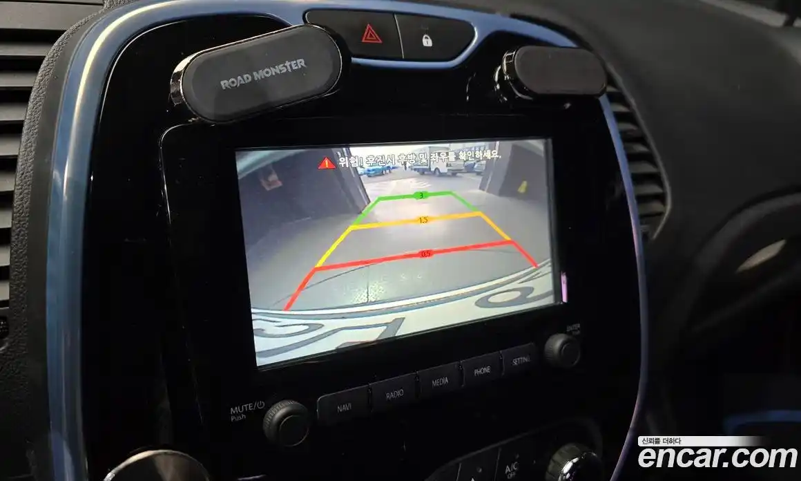 Renault QM3 2017 1.5 Автомат в Москве № 106138, фото 9