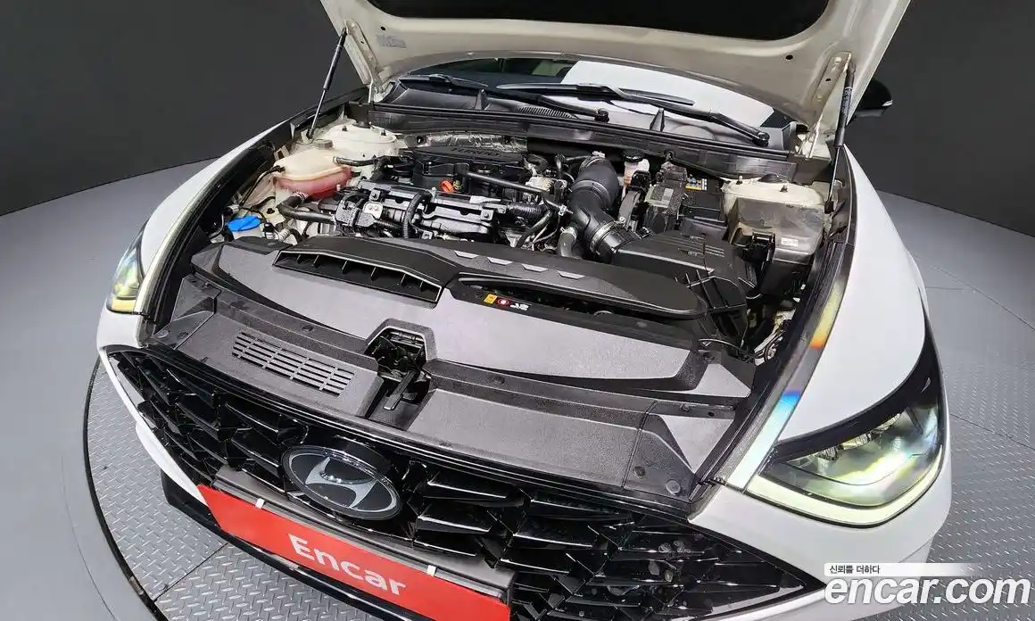 Hyundai Sonata 2023 1.6 Автомат в Москве № 108591, фото 13