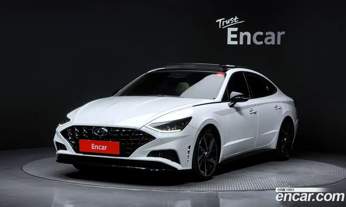 Hyundai Sonata 2023 1.6 Автомат в Москве № 108591, фото 19