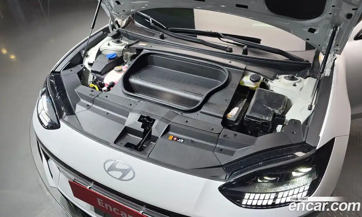 Hyundai Ioniq 6 2023 0.1 Автомат в Москве № 109931, фото 14