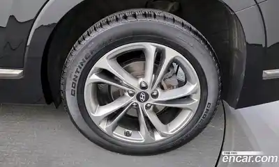 Hyundai Santa Fe 2019 2.0 Автомат в Москве № 110562, миниатюра 5