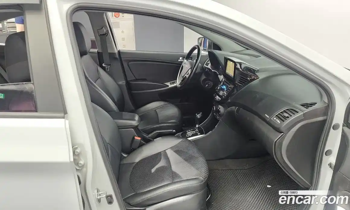 Hyundai Accent 2019 1.6 Автомат в Москве № 110614, фото 11