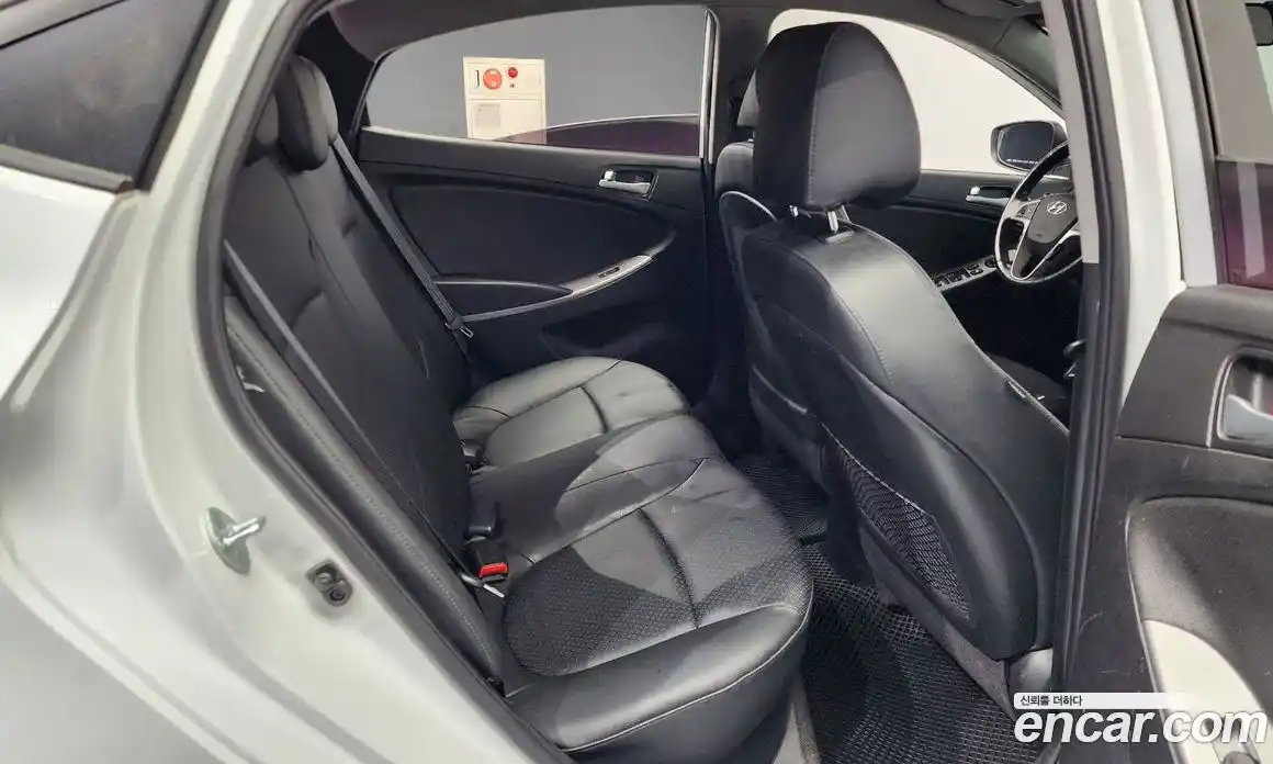 Hyundai Accent 2019 1.6 Автомат в Москве № 110614, фото 12