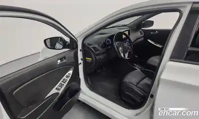 Hyundai Accent 2019 1.6 Автомат в Москве № 110614, миниатюра 10