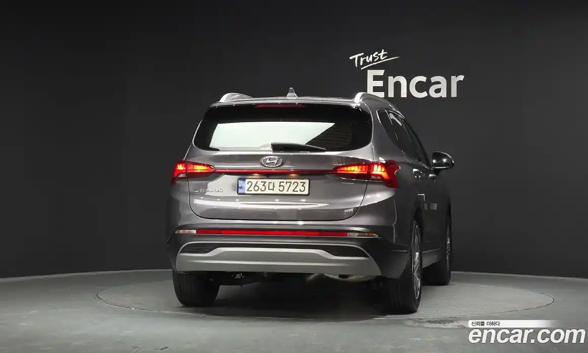 Hyundai Santa Fe 2021 2.5 Автомат в Москве № 111871, фото 17