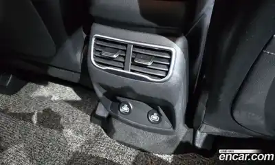 Hyundai Santa Fe 2021 2.5 Автомат в Москве № 111871, миниатюра 3