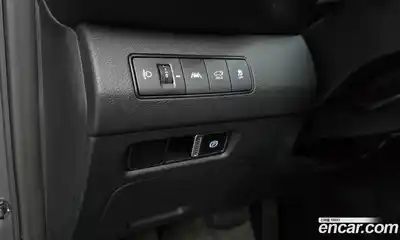 Hyundai Santa Fe 2021 2.5 Автомат в Москве № 111871, миниатюра 9