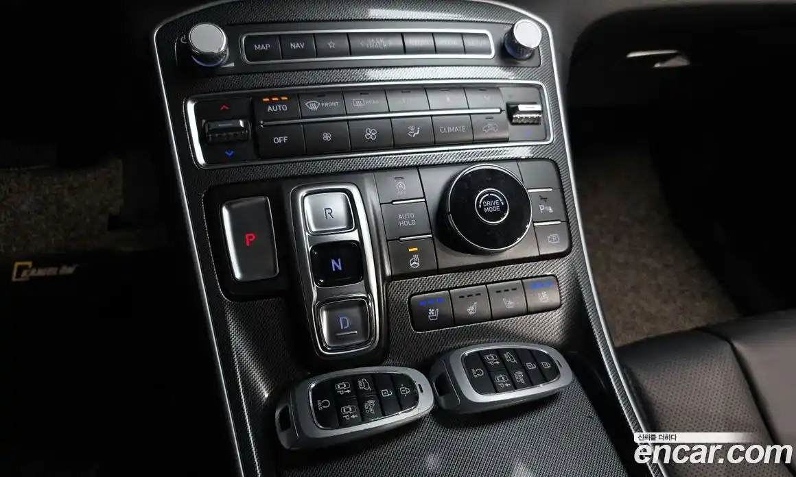 Hyundai Santa Fe 2021 2.5 Автомат в Москве № 111871, фото 10