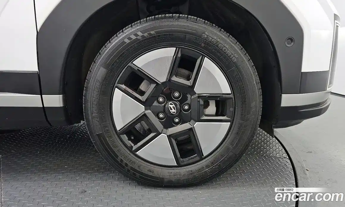 Hyundai Santa Fe 2024 1.6 Автомат в Москве № 112018, фото 14