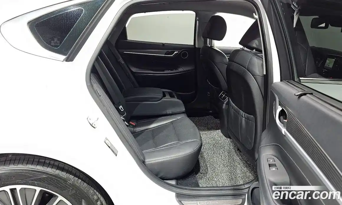 Hyundai Grandeur 2019 2.4 Автомат в Москве № 112222, фото 12