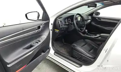 Hyundai Grandeur 2019 2.4 Автомат в Москве № 112222, миниатюра 10